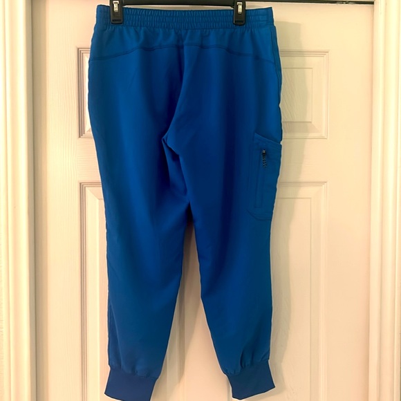 Grey’s Anatomy Jogger Scrub Pant - Picture 2 of 4
